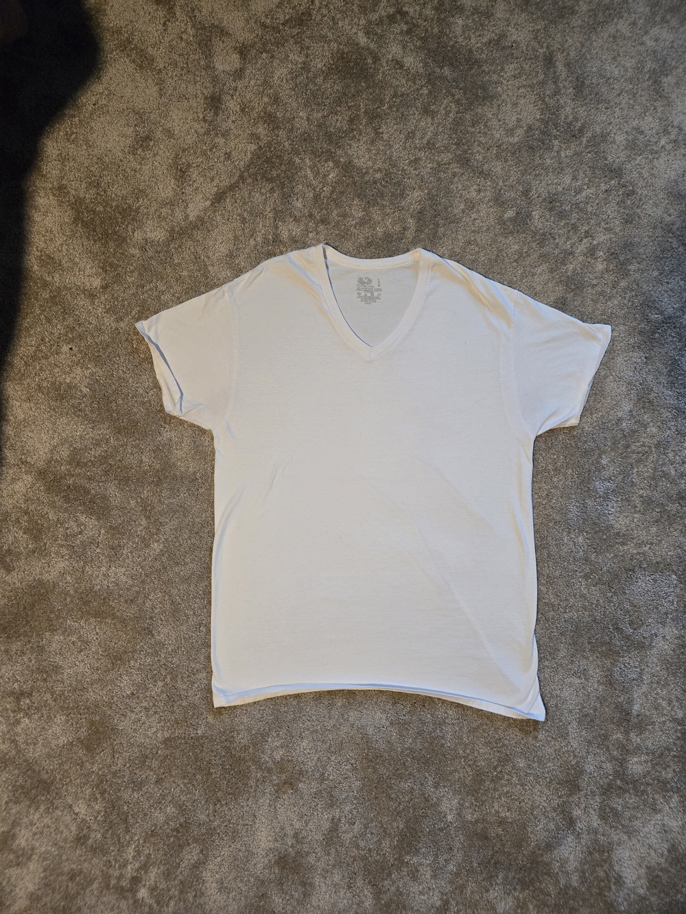 6x Fruit of the Loom White V-Neck Short Sleeve Tee - Classic Fit